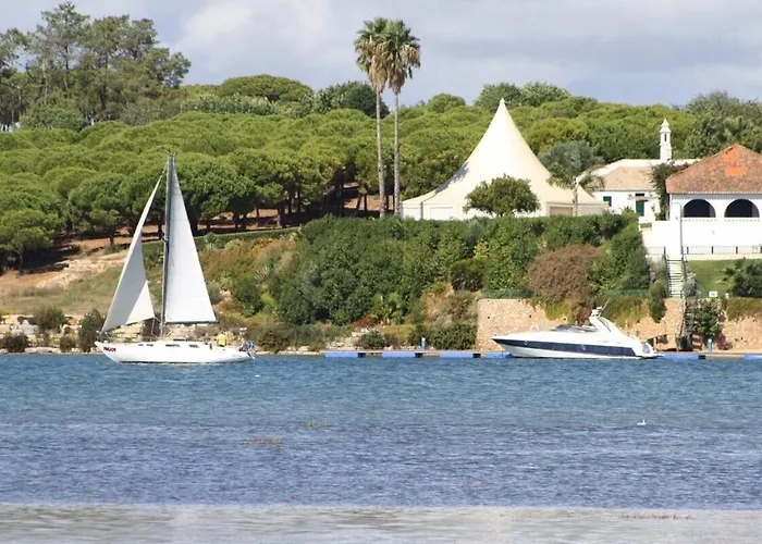 2 Bedroom Floor Apartment, Oasis Parque, Near Alvor At01 Apartment *