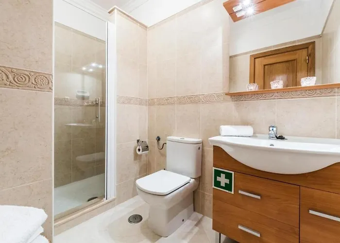 2 Bedroom Floor Apartment, Oasis Parque, Near Alvor At01 Apartment *